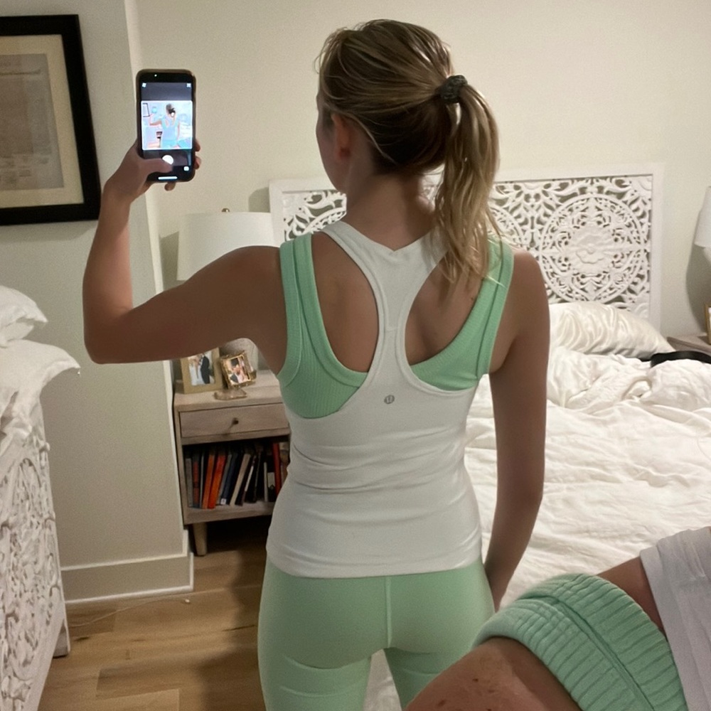 Lululemon Top - Picture 2 of 2